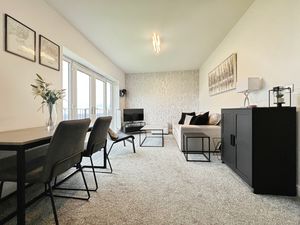 Living room- click for photo gallery